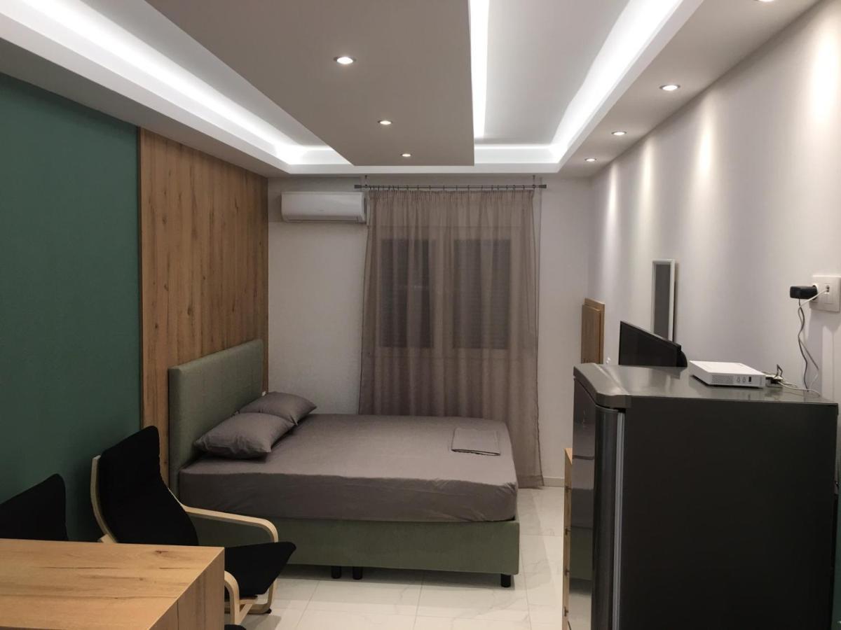 Luxury Ipoga Apartment Athens Exterior photo
